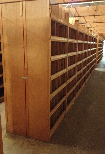 Bruynzeel massief houten stellingkast voorbeeld