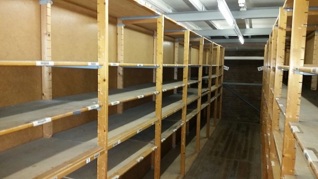 voorbeeld bruynzeel massief houten stellingkasten